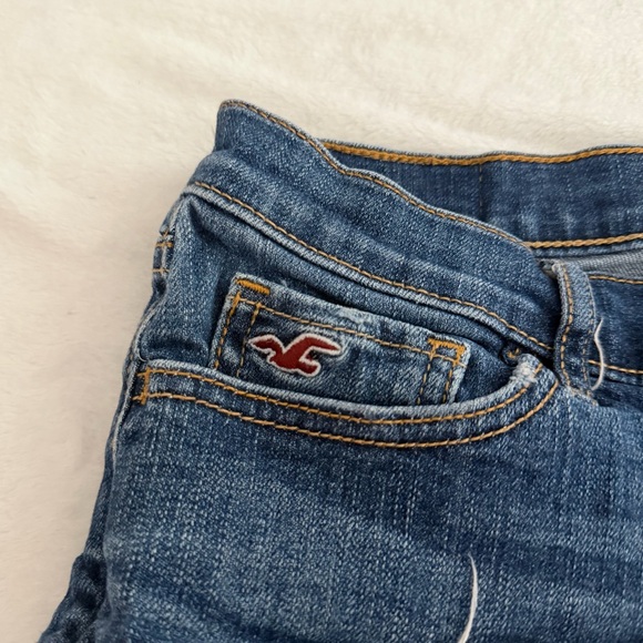 SOLD DO NOT BUY Hollister Women's Dark Blue Ultra Ultra Low Waisted Jean Shorts - Picture 3 of 5